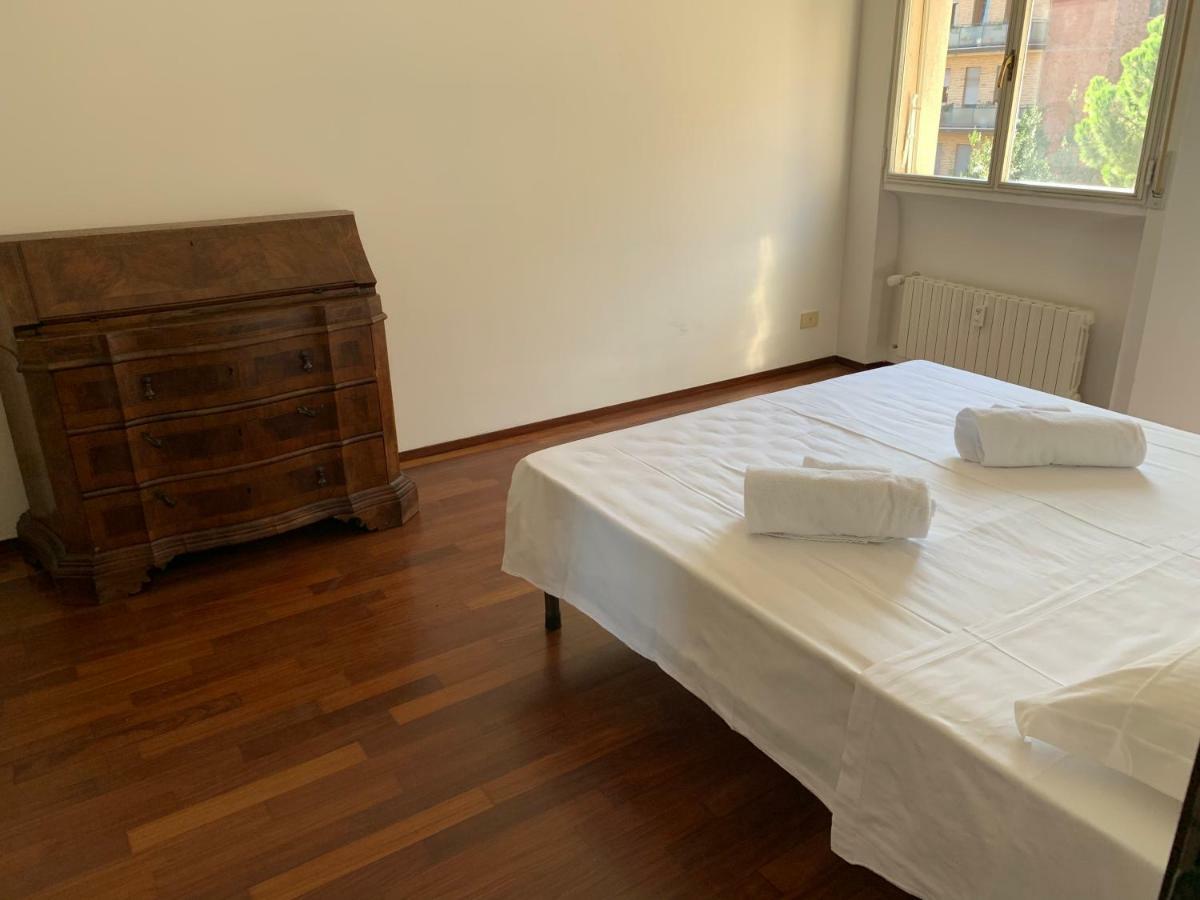 Whouse Luxury Universita' Bologna Ngoại thất bức ảnh